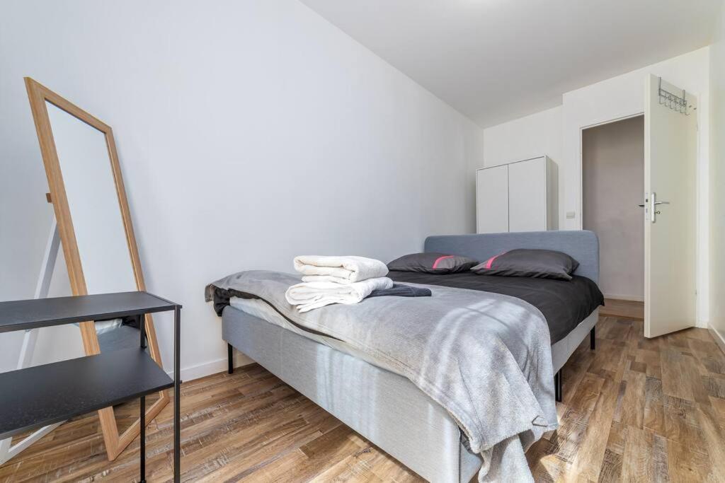 Apartment Near Disneyland Paris, 2 Parking Torcy (Seine-et-Marne)